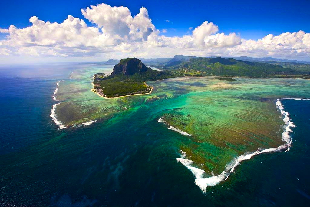 Montagne du Morne Brabant (Patrimoine mondiale de l' UNESCO), ile Maurice, République de Maurice.jpg